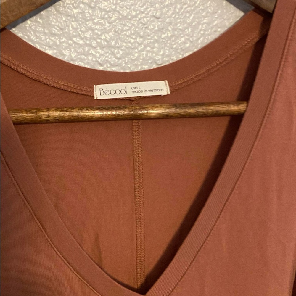 Be Cool Women’s Sleeveless V-Neck Light Brick Color Maxi Dress Size L - Picture 2 of 6